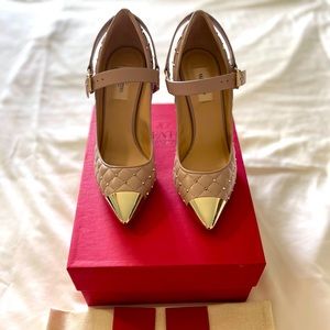 Rockstud Spike Leather Cap-Toe Mary Jane Pumps